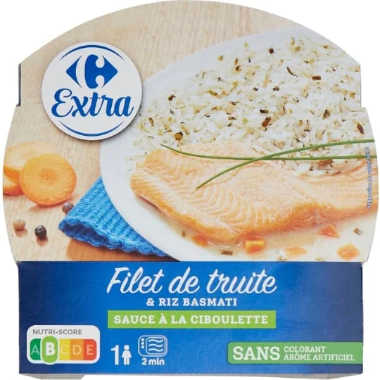 Plat cuisiné truite sauce ciboulette