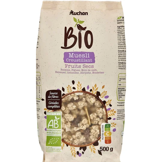 Muesli de céréales croustillant aux fruits secs