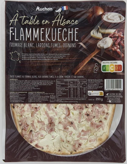 Flammekueche au fromage blanc lardons fumés et oignons
