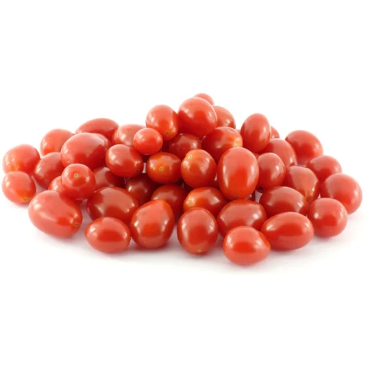 Tomates cerises allongées