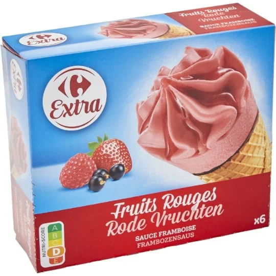 Glaces cônes fruits rouges