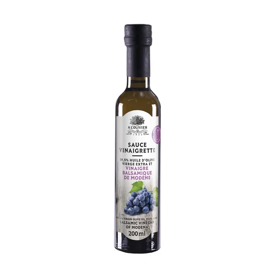 Le shaker de vinaigrette huile d'olive et vinaigre balsamique de Modène