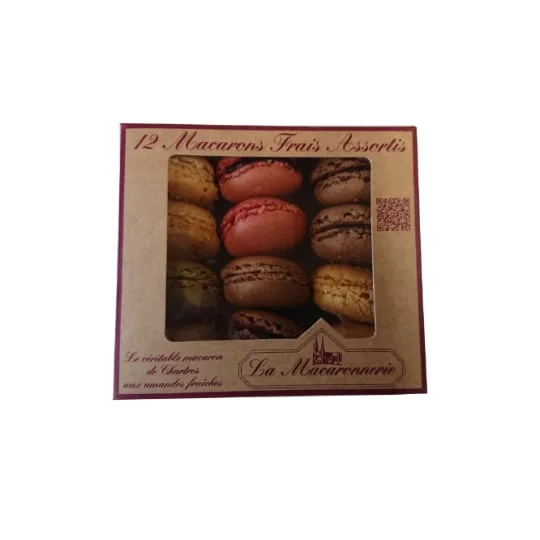Macarons frais assortis