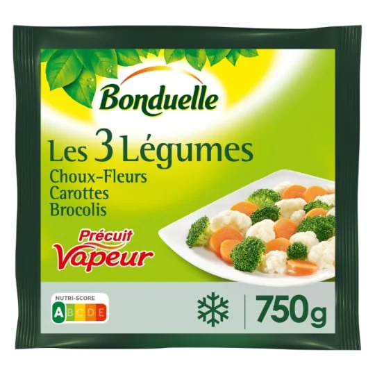 Choux-fleurs, carottes et brocolis précuits à la vapeur