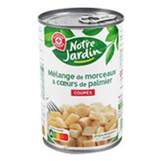Morceaux et coeurs de palmier