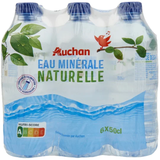 Eau minérale naturelle faiblement minéralisée bouteilles