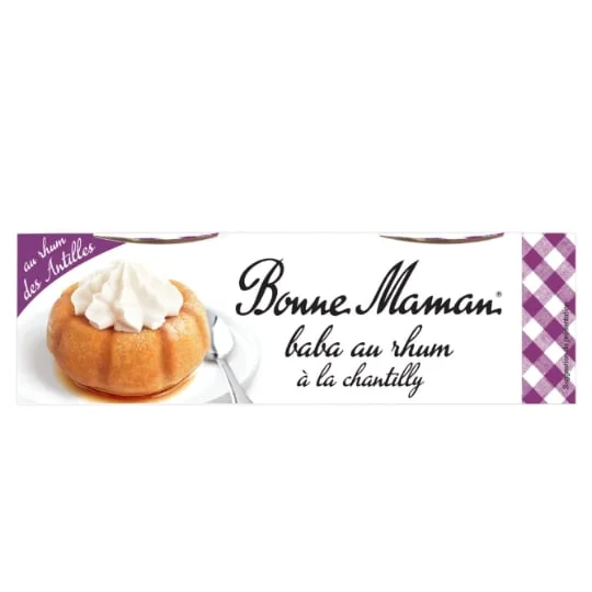 Dessert Baba au rhum à la chantilly