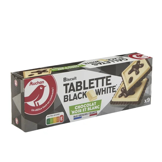 Biscuits cacaoté avec tablette de chocolat blanc et noir