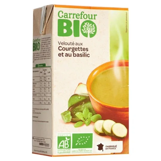 Soupe bio aux courgettes et au basilic
