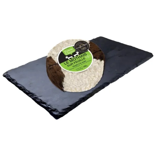 Fromage de chèvre le Mothais sur feuille