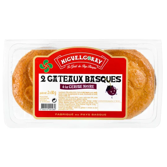 Gâteau basque à la cerise noire