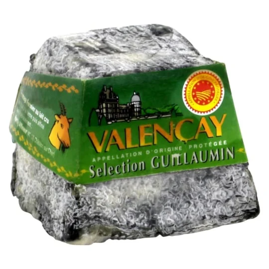 Fromage de chèvre Valençay AOP