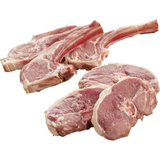 Viande d'agneau : assortiment de côtes et de côtes filet