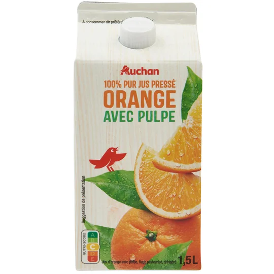 Pur jus d'oranges avec pulpe