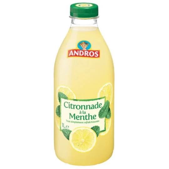 Boisson citronnade à la menthe