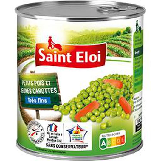 Petits pois et jeunes carottes très fins