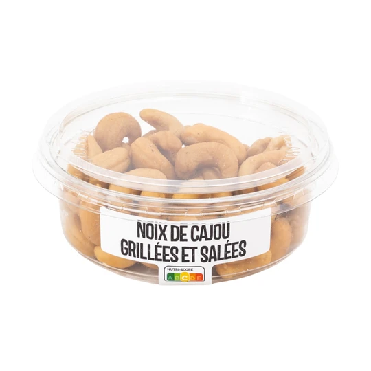 Noix de cajou grillées et salées en barquette