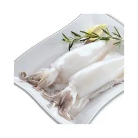 Seiche entière nettoyée décongelée (500g)