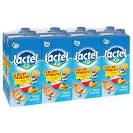 Lait Demi-Ecrémé UHT De Bons Matins (8x1l)