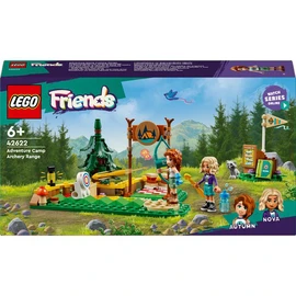 Friends 42622 - Le Stand de Tir à l'Arc de la Base de Loisirs - Set de Construction Pour Enfants - Inclut un Arc des Flèches 2 Mini-poupées et un Raton Laveur