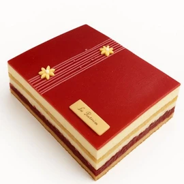 Gâteau fraisier (780g)